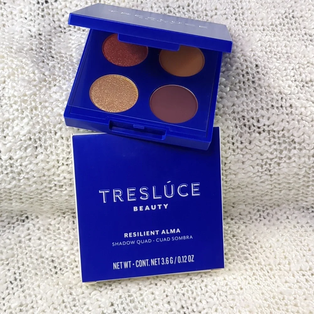 Treslúce Beauty Eyeshadow Quad in Resilient Alma, 3.6g/0.12oz